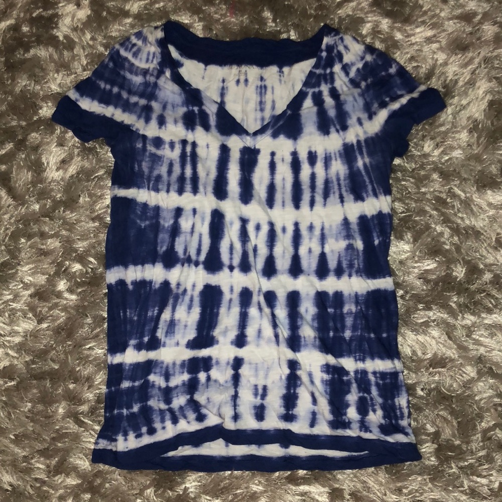 Blue tie-dye tee